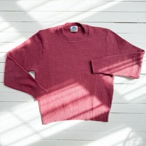 Classic Crewneck Sweater - Rose Pink